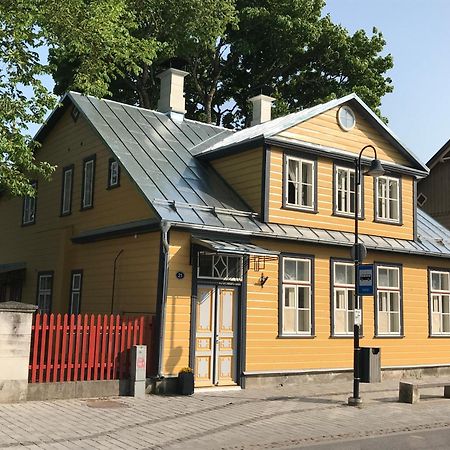 Lossi Apartment Kuressaare Exterior foto